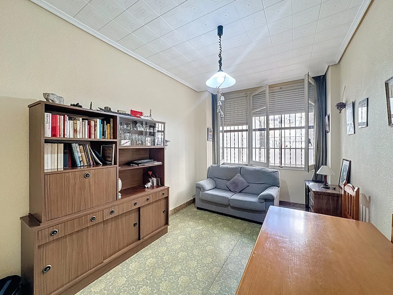 Piso en Venta para Reformar en Gran Vía — foto 2