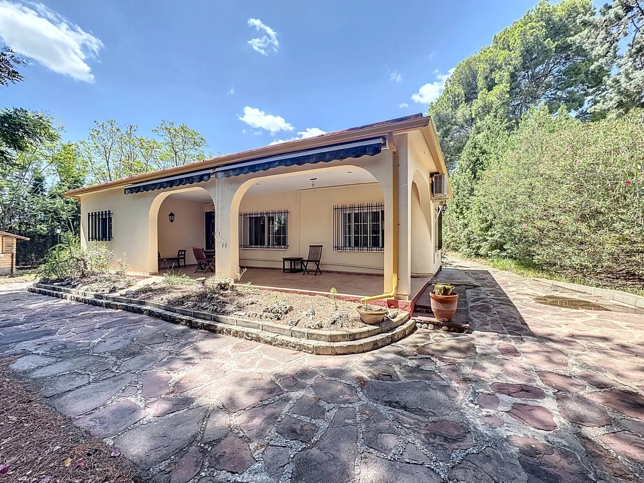Chalet en Venta en El Plantío | La Canyada