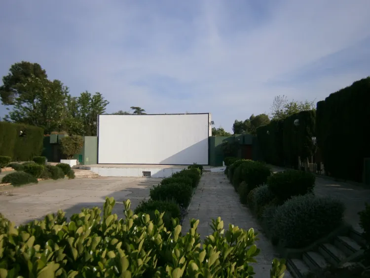 Cine verano leliana